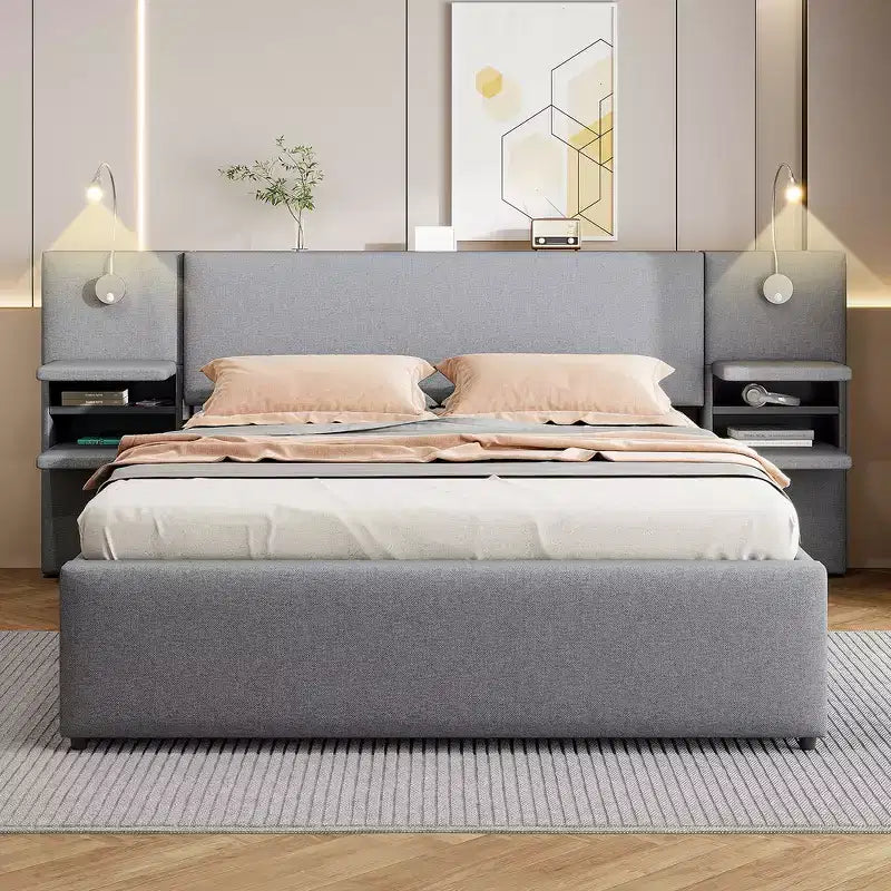 Gepolstertes Queen-Size-Bettgestell mit Stauraumschubladen, Regalen, Ausziehbett & Leselampen  