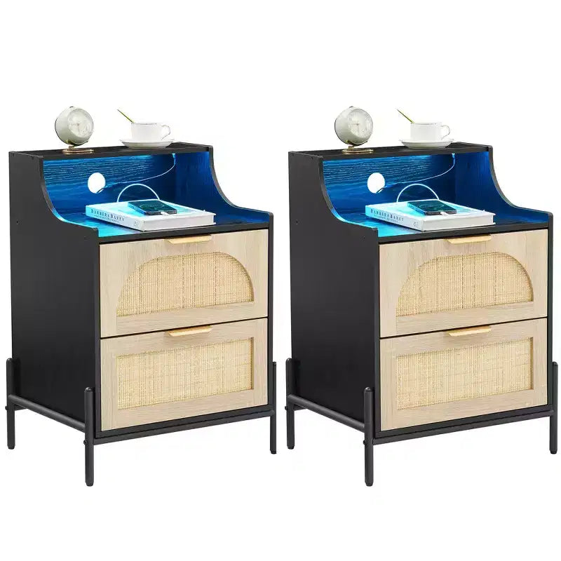 2er-Set Nachttisch aus Holz und Rattan - Beistelltisch mit Ladestation, LED-Lichtern, USB-Anschlüssen & Steckdosen, modern für Schlafzimmer, Wohnzimmer