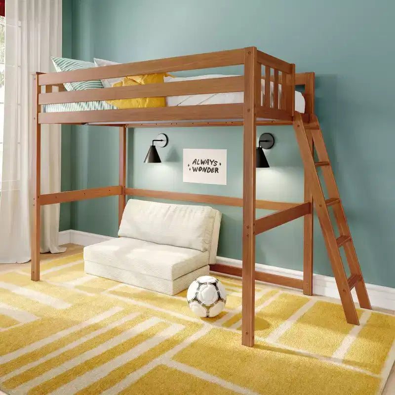 Klassisches Zwillings-Hochbett mit Leiter am Ende