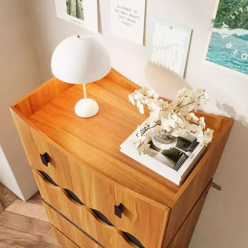Creatieve monster-vormige verticale ladekast, houten afwerking met meerdere laden