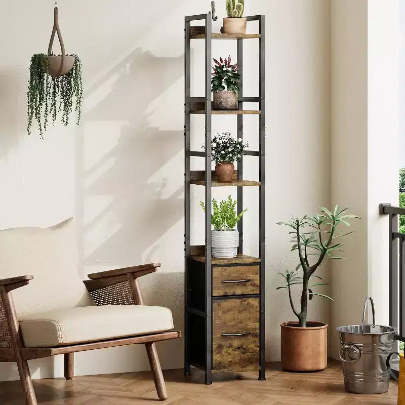 Industrielles 4-stufiges Bücherregal, schmales hohes Regal mit Stoffschubladen, Metallrahmen-Aufbewahrungsorganisator für Wohnzimmer, Schlafzimmer oder Büro